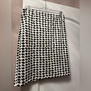 White House Black Market Black and White Skirt